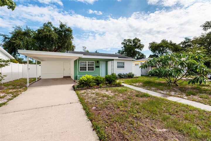 Property Photo:  661 63rd Avenue S  FL 33705 
