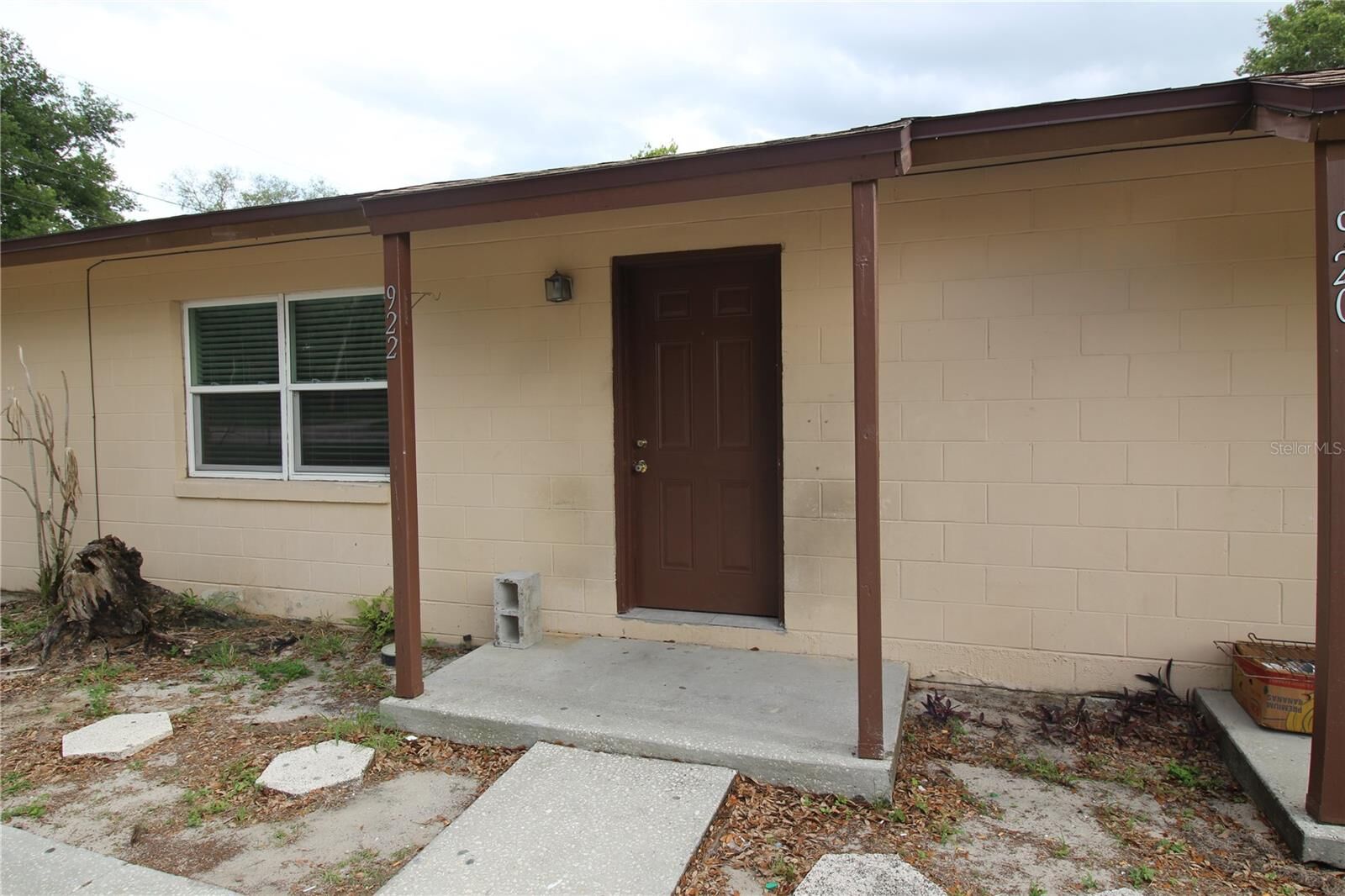 Property Photo: 920 Columbia Avenue FL 33853