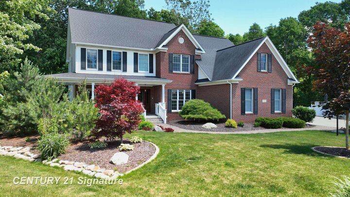 Property Photo:  5301 Chin Maya Drive  MI 48473-8611 