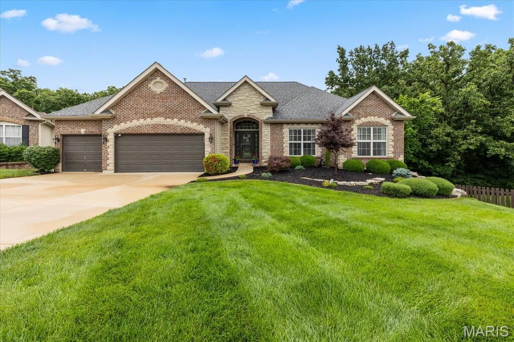 Property Photo:  317 Highland Meadows Court  MO 63385 