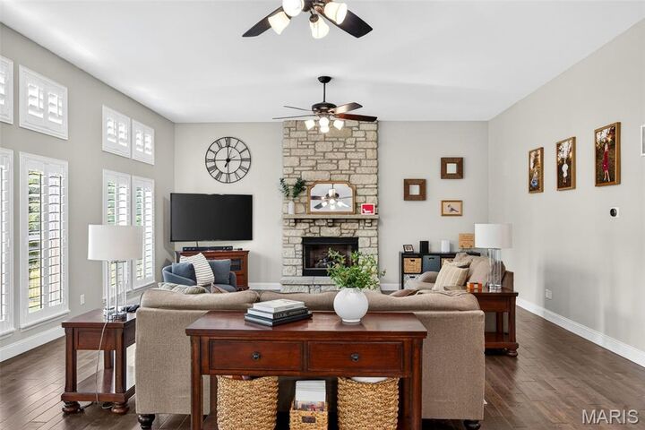 Property Photo:  317 Quail Hollow Drive  MO 63368 