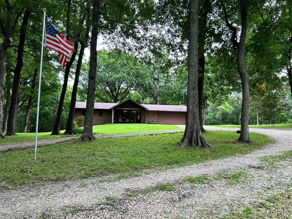 Property Photo:  310 Granite Lane  MO 63755 