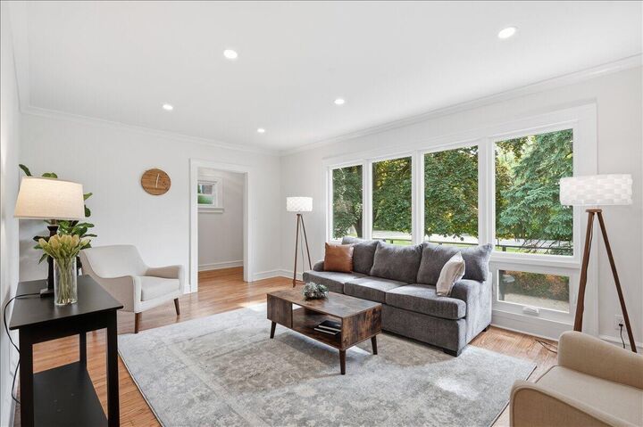 Property Photo:  7531 N Lake Dr  WI 53217 