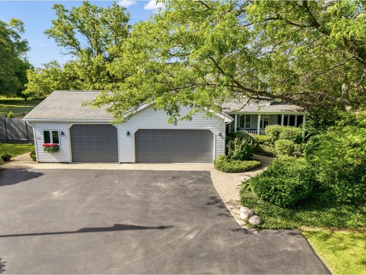 Property Photo: 13862 W Adams Road W IL 60083