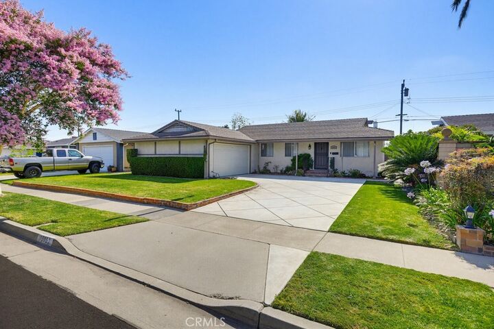 Property Photo: 15852 Tullow CA 92647