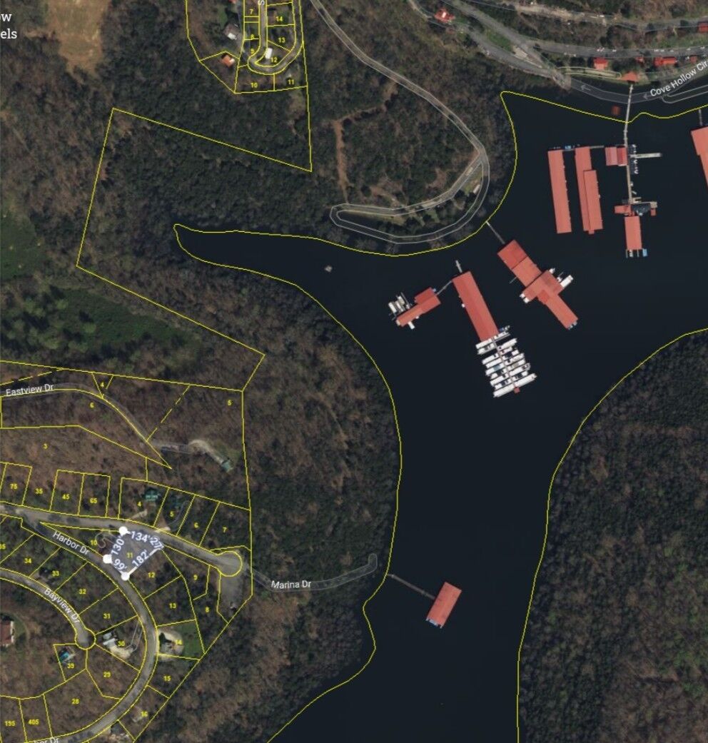 Property Photo:  11 Bay Dr  TN 38569 