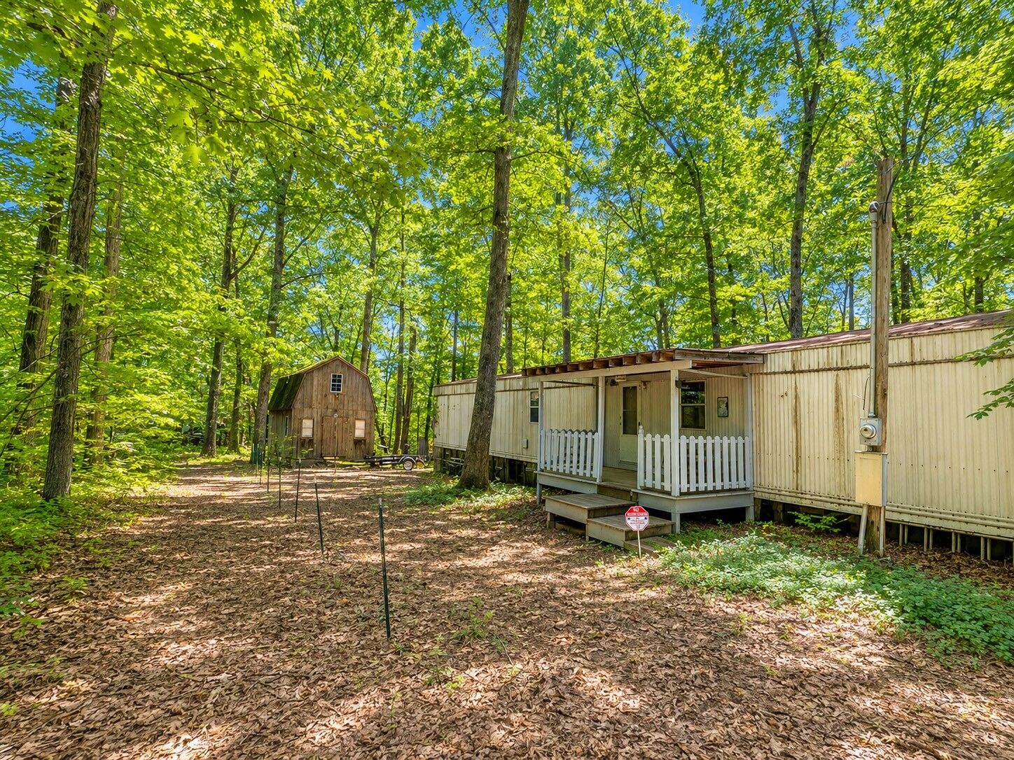 Property Photo:  360 Floyd Dr  TN 37166 