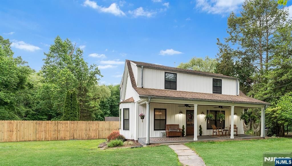 Property Photo:  55 Cripplebush  NJ 07675 
