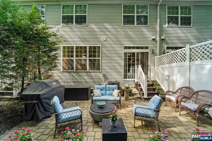 Property Photo:  24 Pineview Drive  NJ 07463 