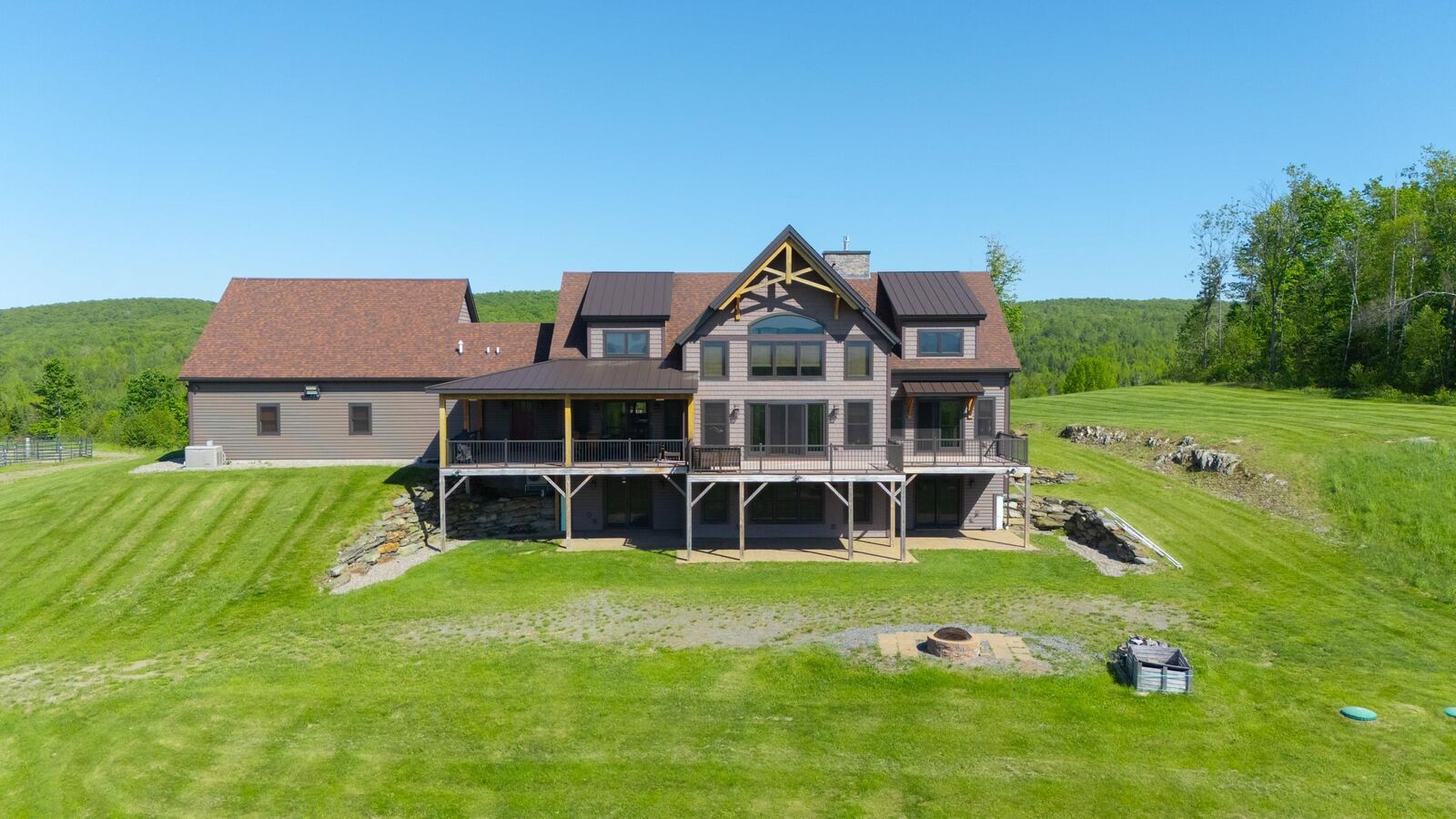 Property Photo:  1276 Poginy Hill Road  VT 05857 