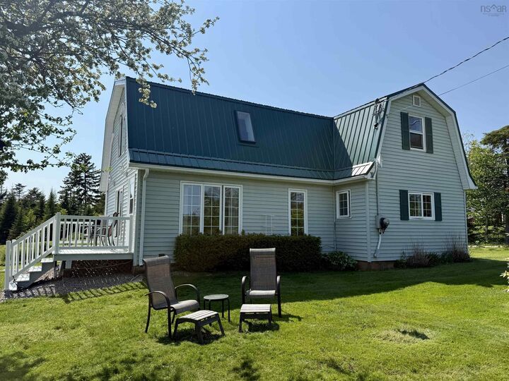 55 Brown Road — photo 1