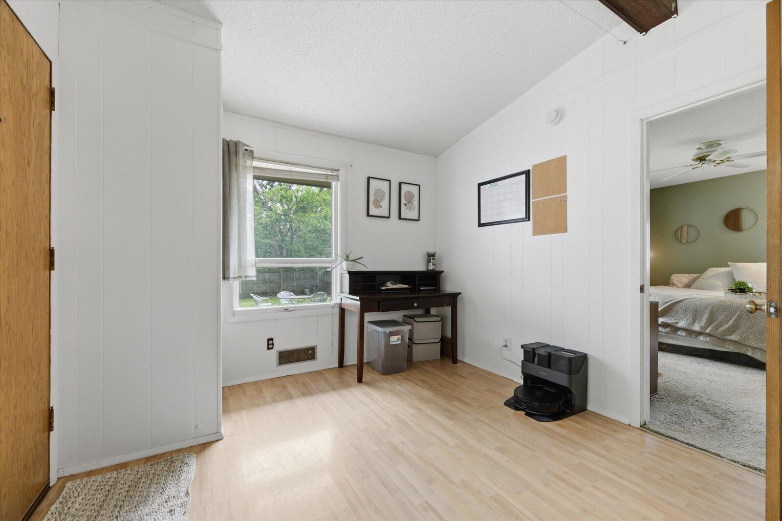 Property Photo: 7911 59 1/2 Avenue N MN 55428