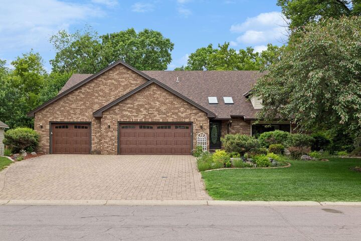Property Photo:  13673 Duluth Drive  MN 55124 