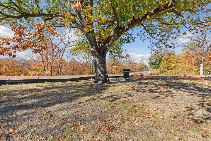 Property Photo: 104 Mississippi River Boulevard N MN 55104