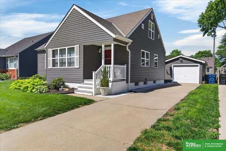 Property Photo: 1325 N Gafield Street NE 68025