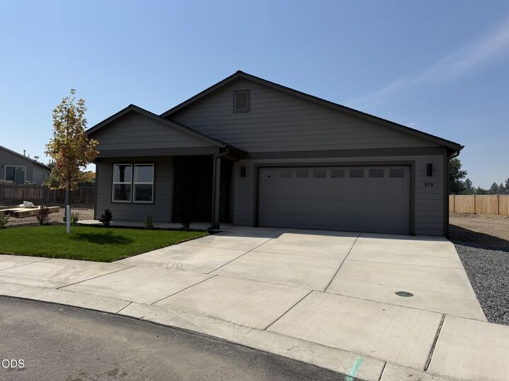 Property Photo: 676 NE Rickenbacker Road 142 OR 97741