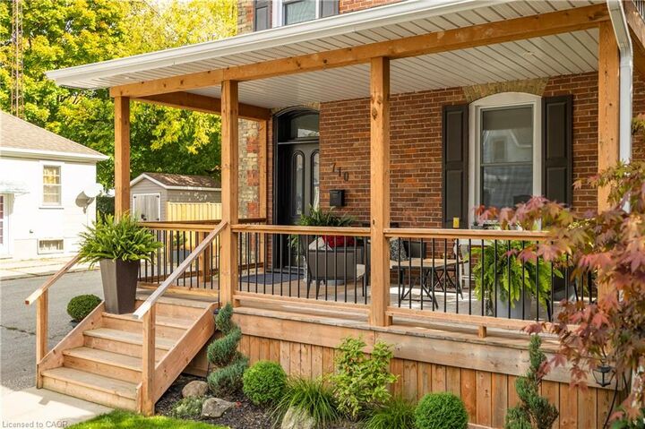 Property Photo:  710 York Avenue N  ON N4W 2Y3 