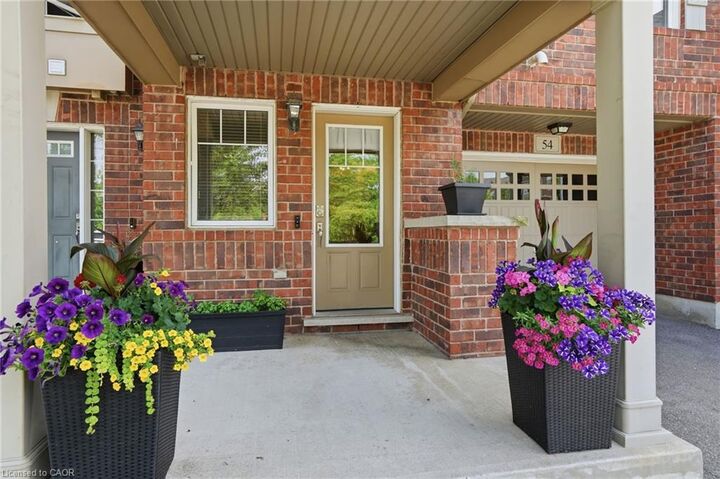 Property Photo:  3050 Rotary Way 54  ON L7M 0G8 