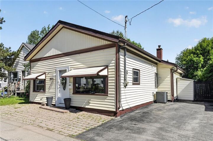 Property Photo: 4671 Ferguson Street ON L2E 2Z3
