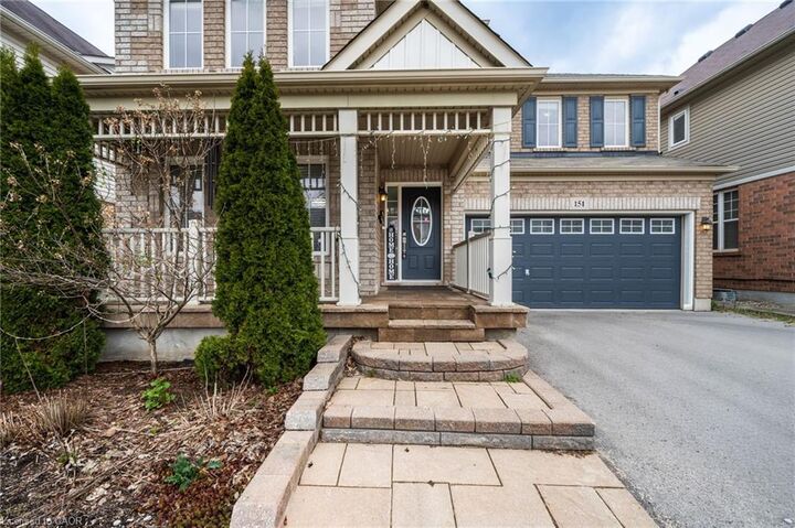 Property Photo: 151 Baldwin Drive Upper ON N3C 0B3