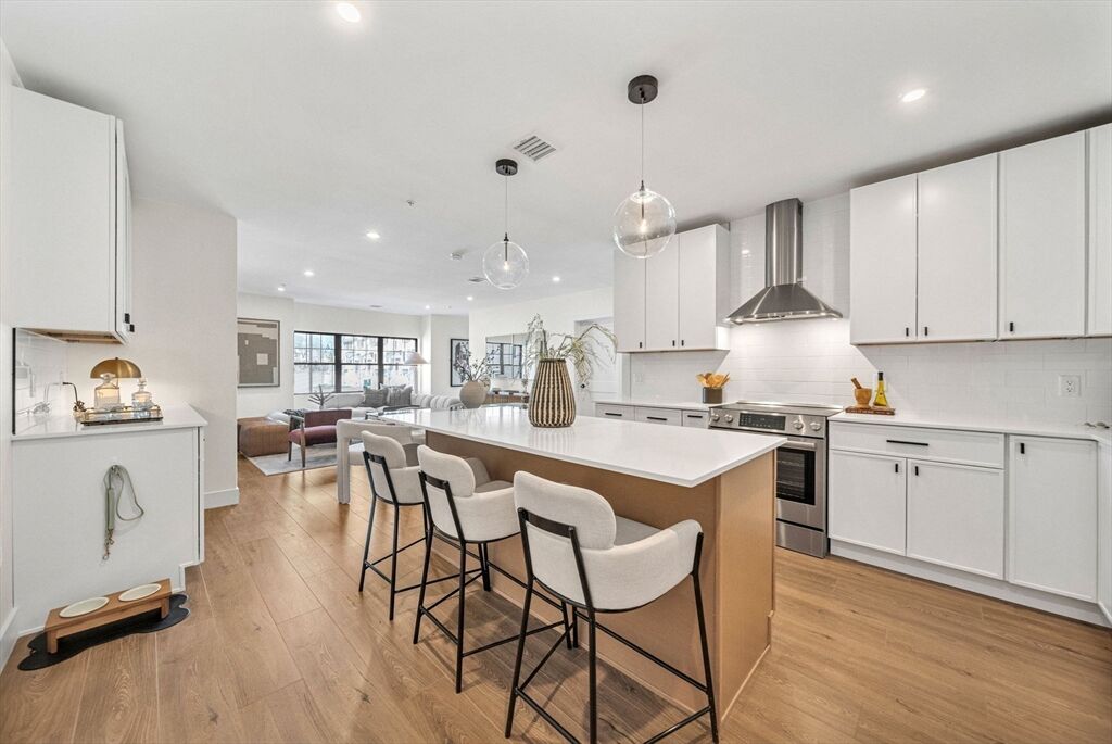 Property Photo:  20 Audubon Way 306  MA 02021 