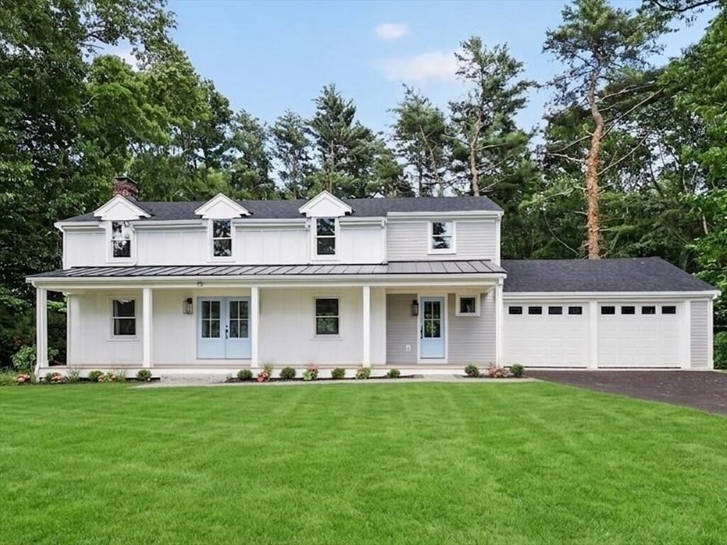 Property Photo: 15 Pioneer Rd MA 02043