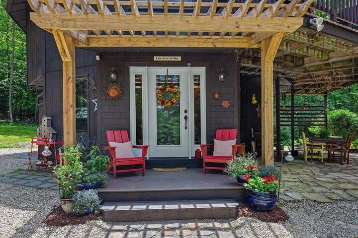 Property Photo:  332 Eaton Rd  NH 03446 