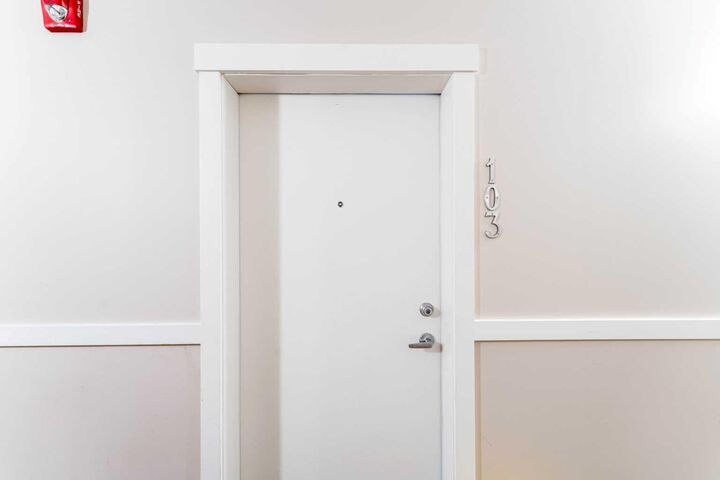 Property Photo:  6703 New Brighton Avenue SE 103  AB T2Z 5C8 