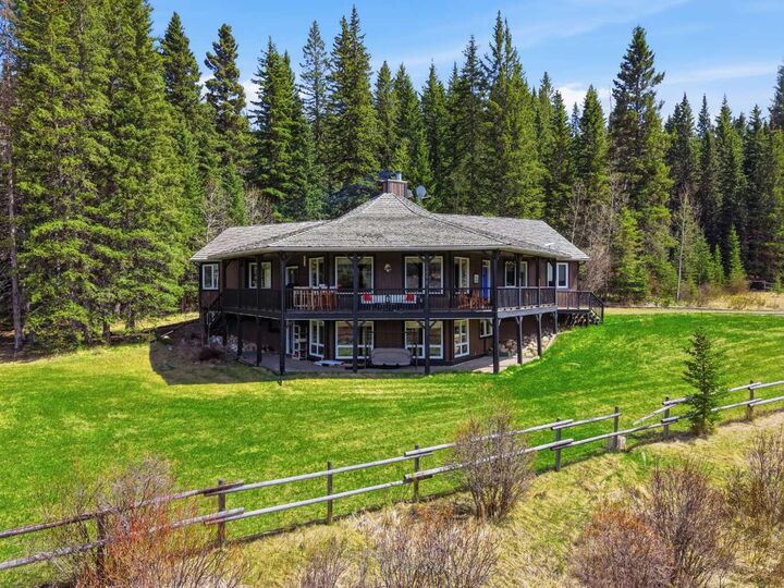 Photo de la propriété:  1 Moose Hollow  AB T0L 1K0 
