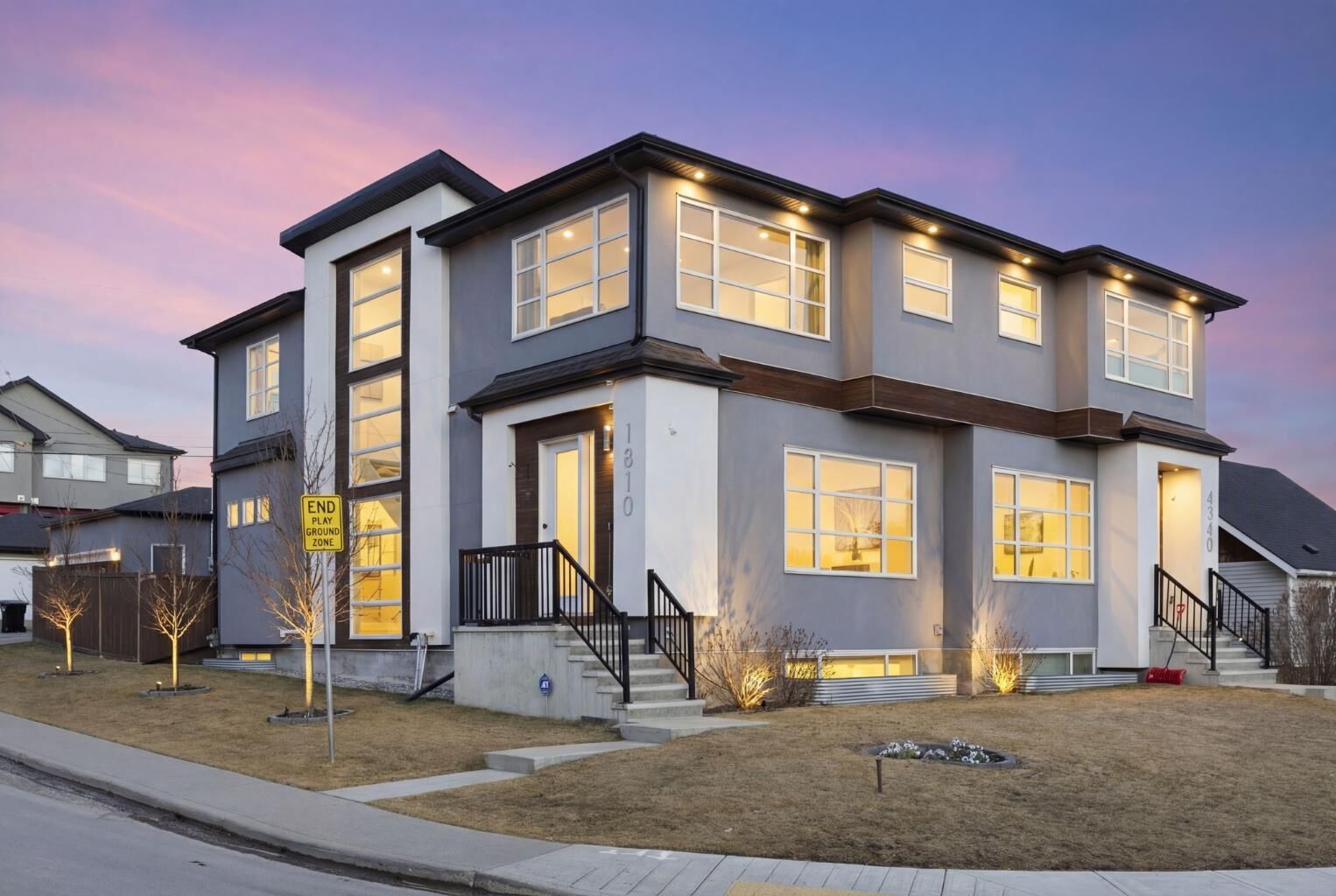 Property Photo:  1810 43 Street NW  AB T3B 6E6 