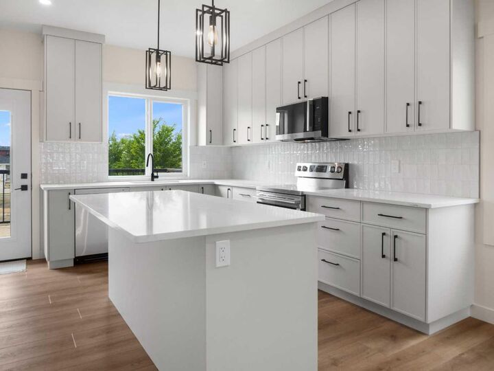 Property Photo: 491 Townsend Street AB T4P 0Y5