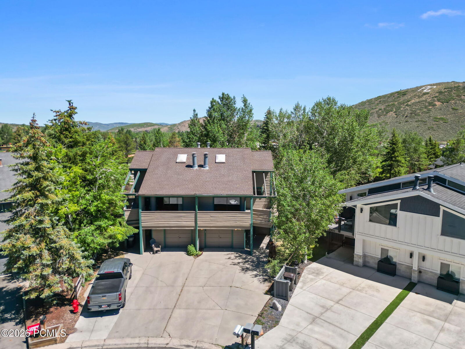 Property Photo: 2304 Monarch Drive UT 84060