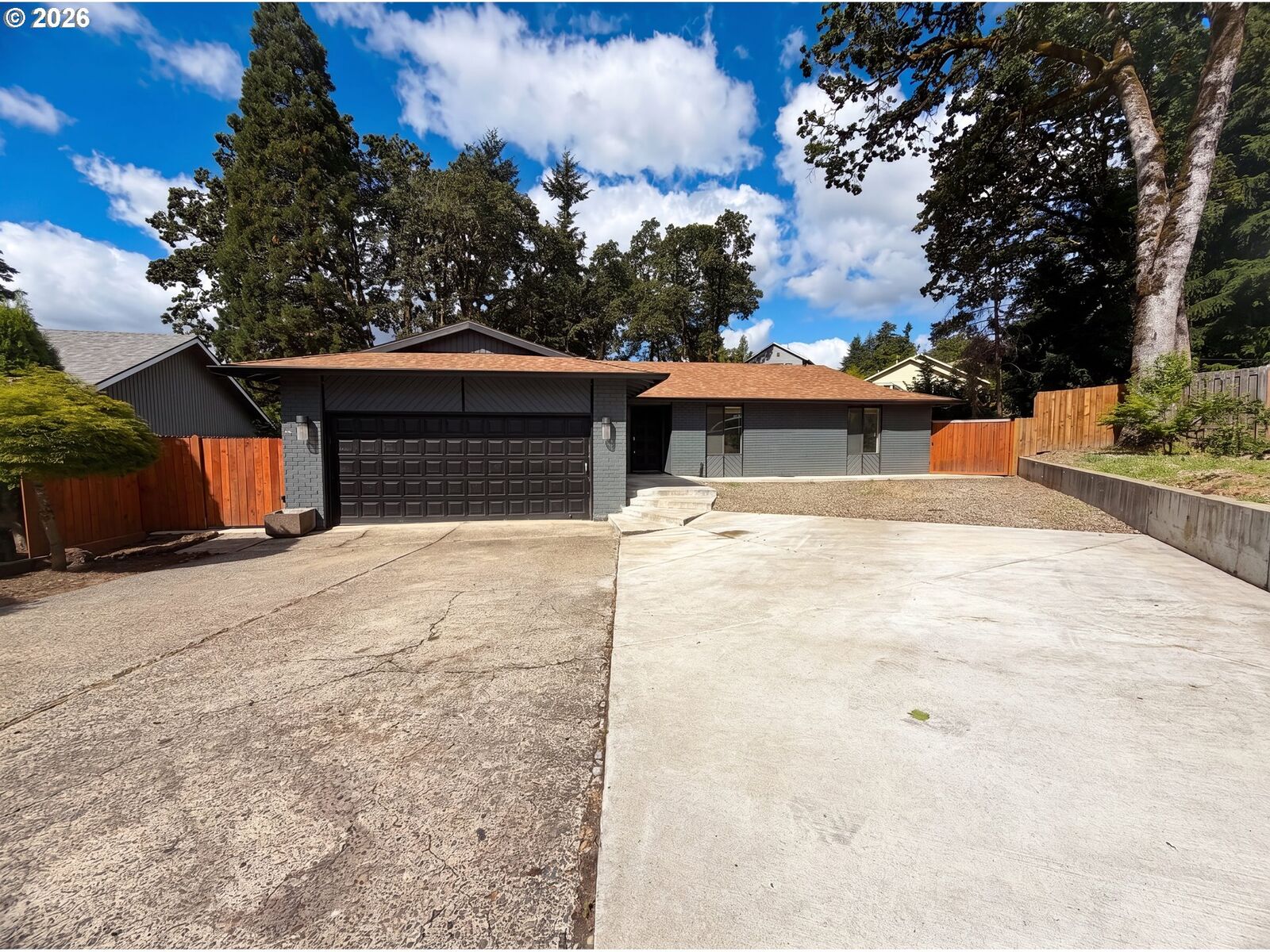 Property Photo:  4246 Spring Rock Cir  OR 97068 