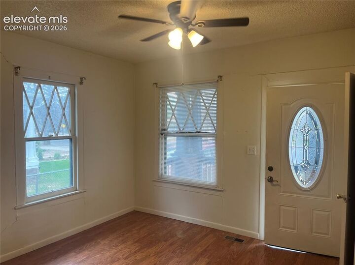 Property Photo:  1019 E Boulder Street  CO 80903 