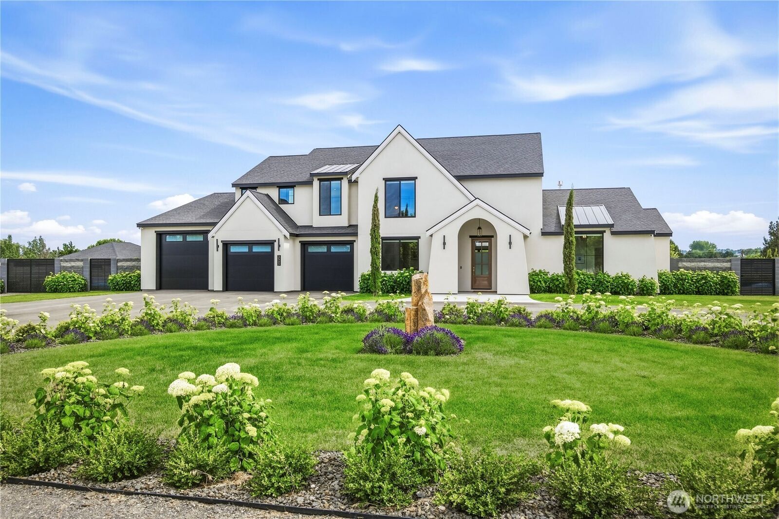 Property Photo:  3543  Paso Fino Street  WA 99353 