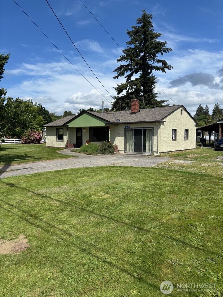 Property Photo: 10563 District Line Road WA 98233