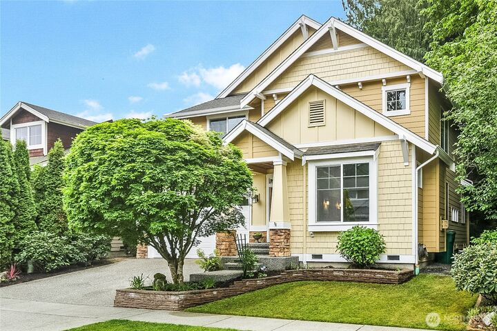 Property Photo:  1120  201st Place SW  WA 98036 