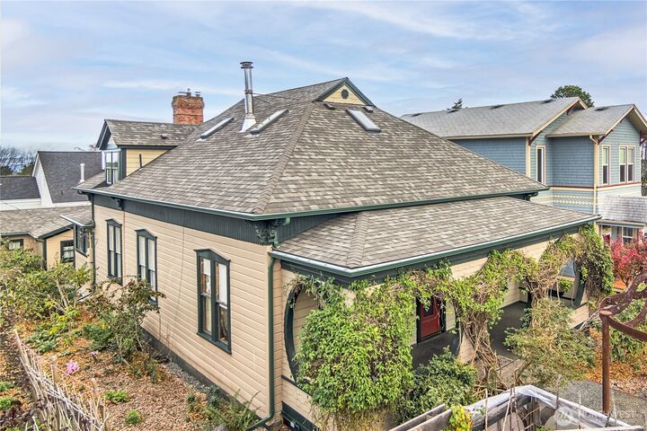 Property Photo: 538 Adams Street WA 98368