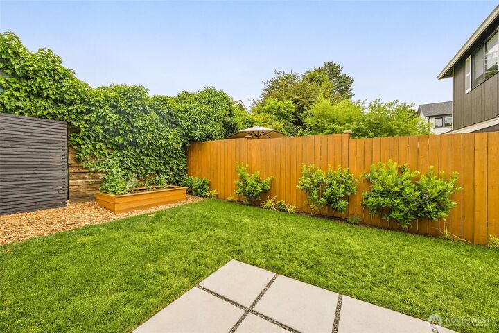Property Photo: 6226 7th Avenue NW C WA 98107