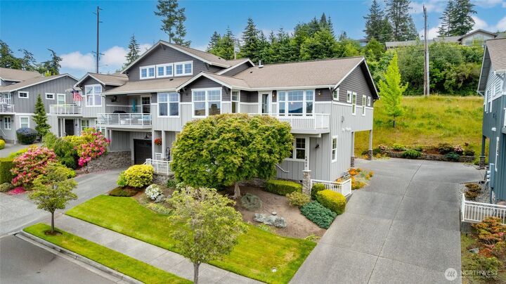 Property Photo: 4903 Portalis Way WA 98221
