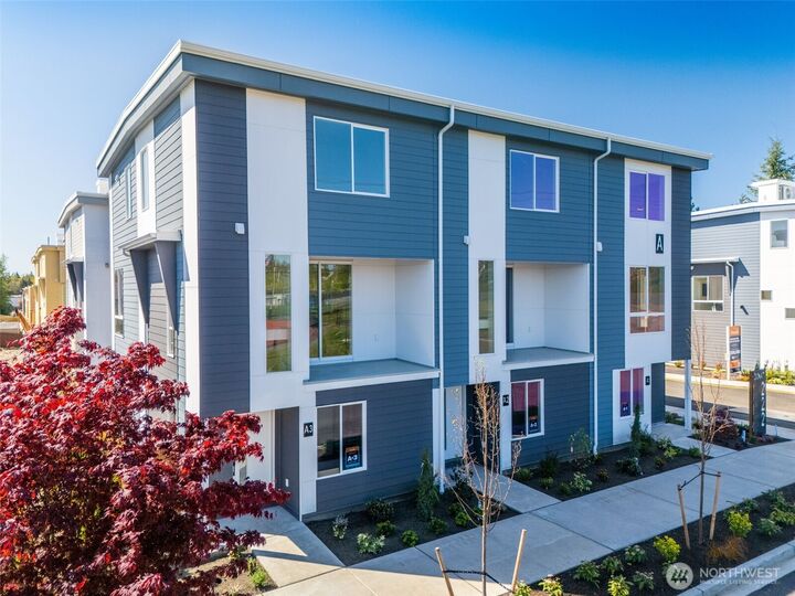 Property Photo: 222 124th Street SW E2 WA 98204