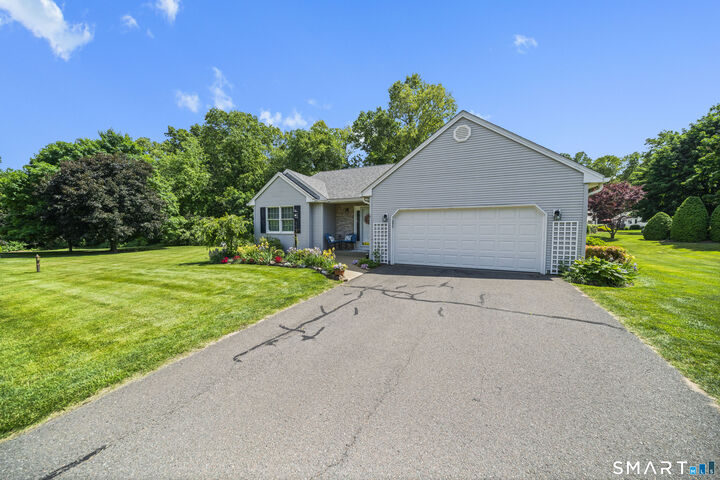 Property Photo: 4 Woodbridge Drive 4 CT 06082