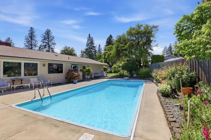 Property Photo:  4501 S Lee Ct  WA 99223 