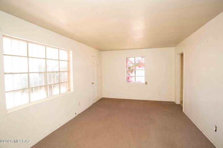 Property Photo: 427 E Linden Street AZ 85705