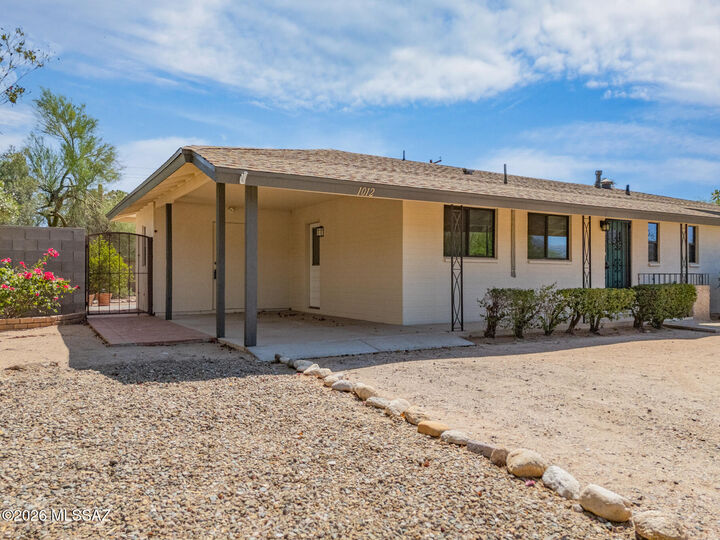 Property Photo: 1012 S Carnegie Drive AZ 85710