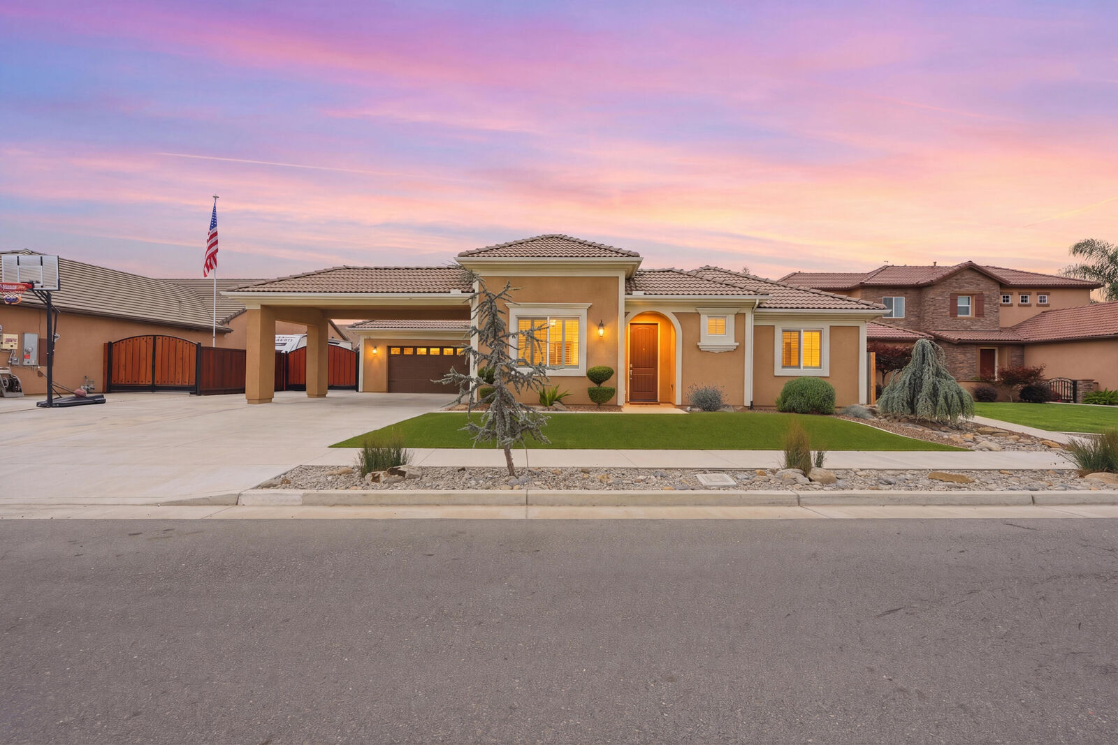 Property Photo:  6641 W Oriole Avenue  CA 93291 