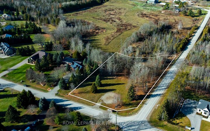 Property Photo: 2 Rayburn Meadows N/A W ON L9W 6E7
