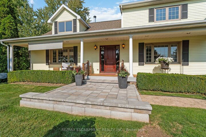 Property Photo: 493 Ridge Road E ON L3M 0K5