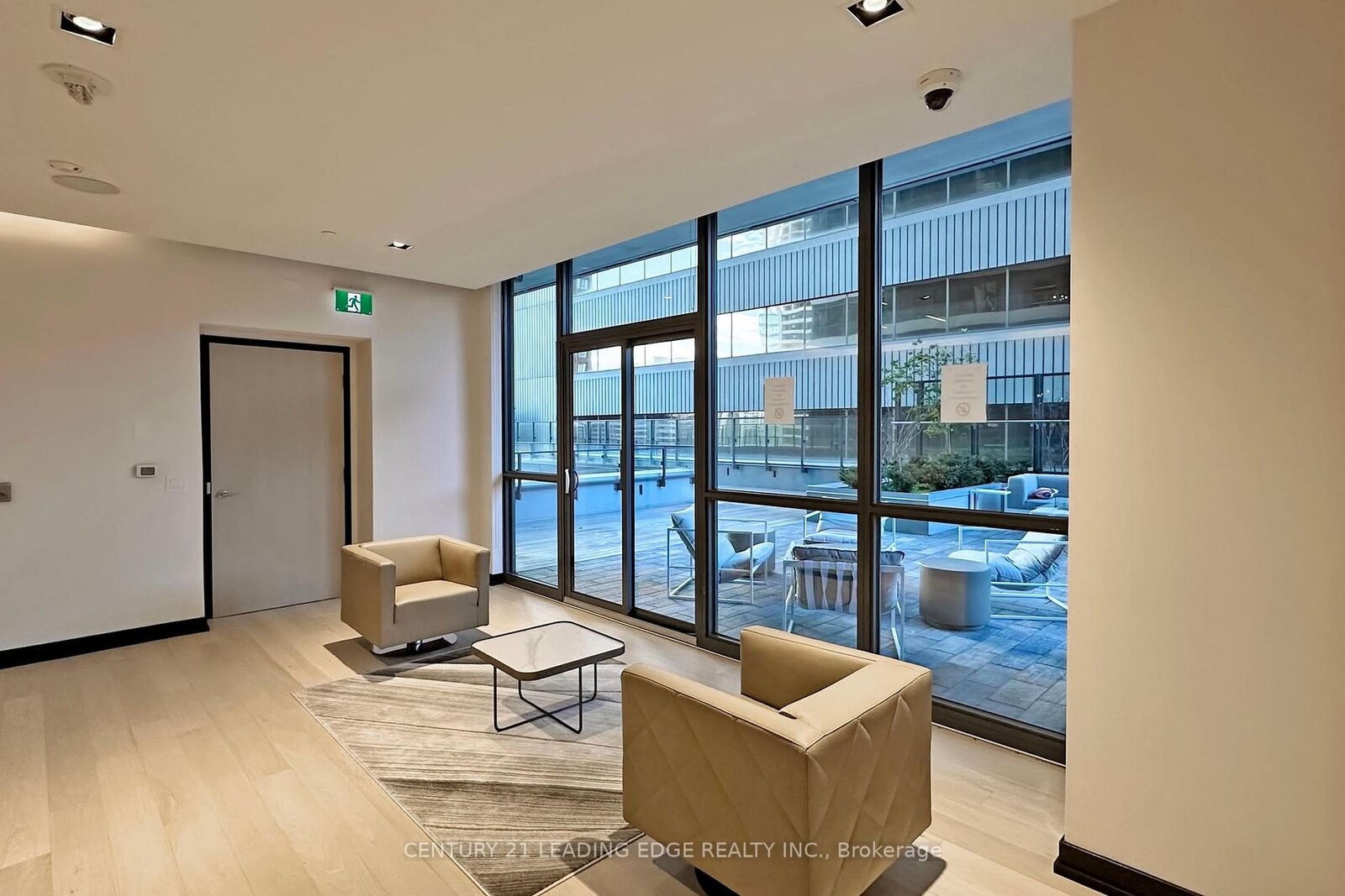 Property Photo: 395 Bloor Street 2109 ON M4W 0B4