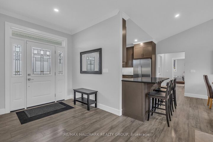 Property Photo: 1077 Shearer Drive ON K6V 7K1